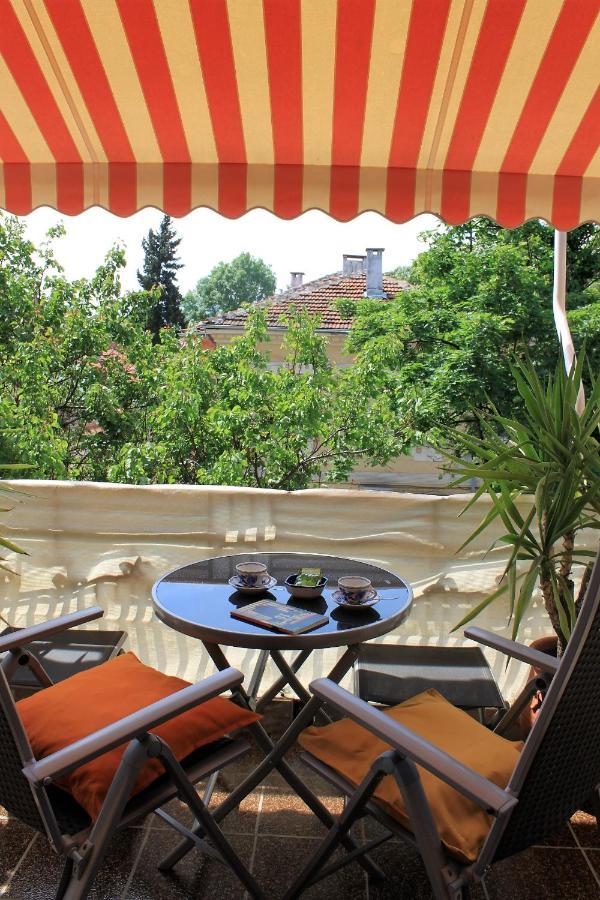 Orange House In The Old Town Plovdiv Hotel Bagian luar foto