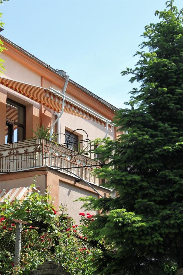 Orange House In The Old Town Plovdiv Hotel Bagian luar foto